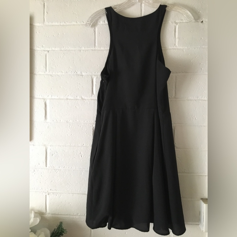 Express Black Sleeveless Dress - Picture 6 of 12